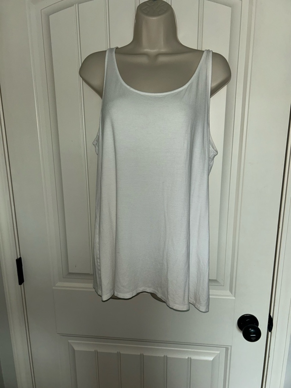 NEW Eileen Fisher Women's White Scoop Neck Tank Top Sz L